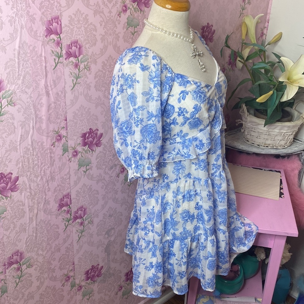 🌹 Trixxi 🌹 NWT Blue & White Floral Ruffle Babydoll Dress - Picture 6 of 16